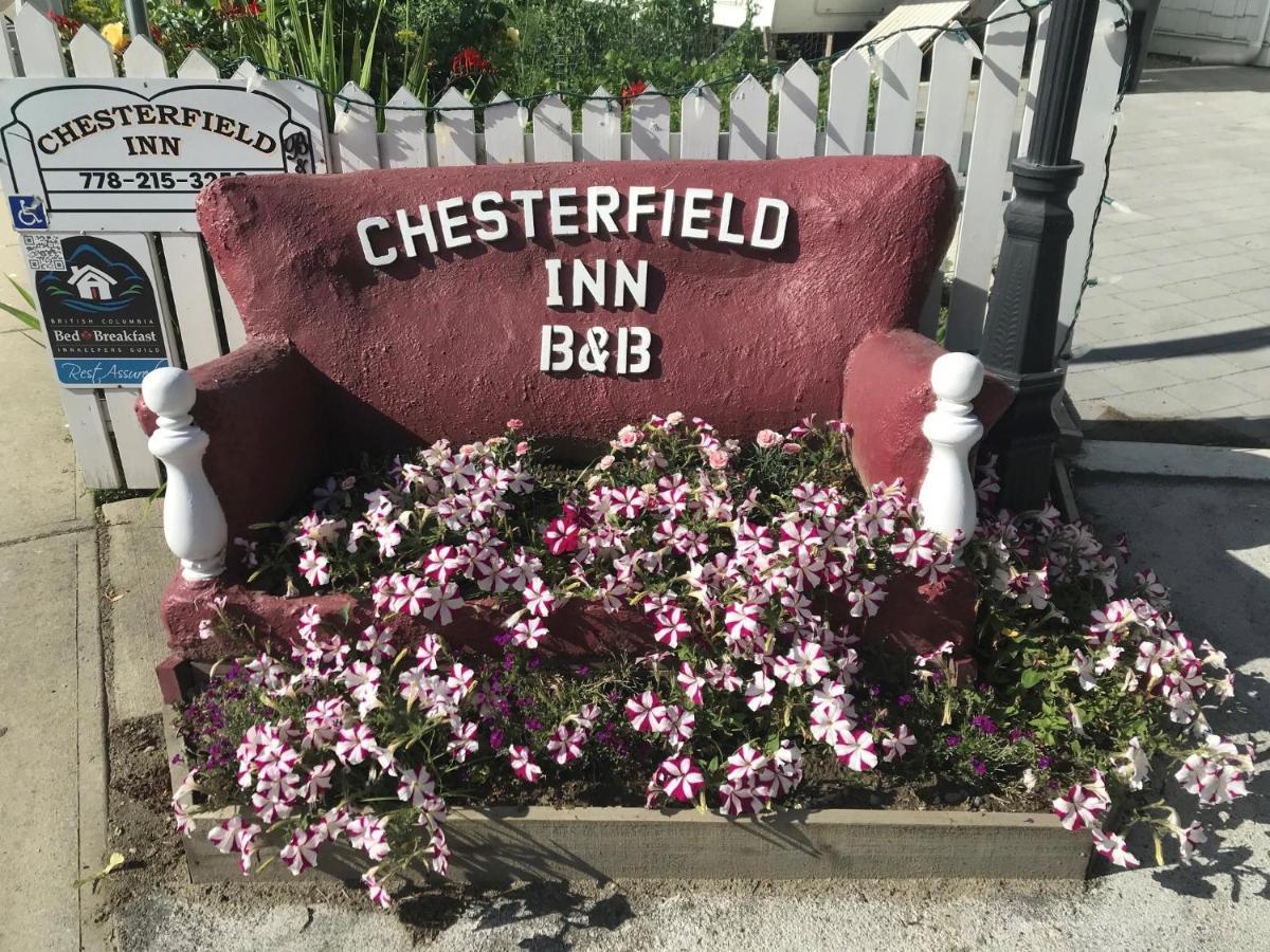 Chesterfield Inn Kelowna Exterior photo